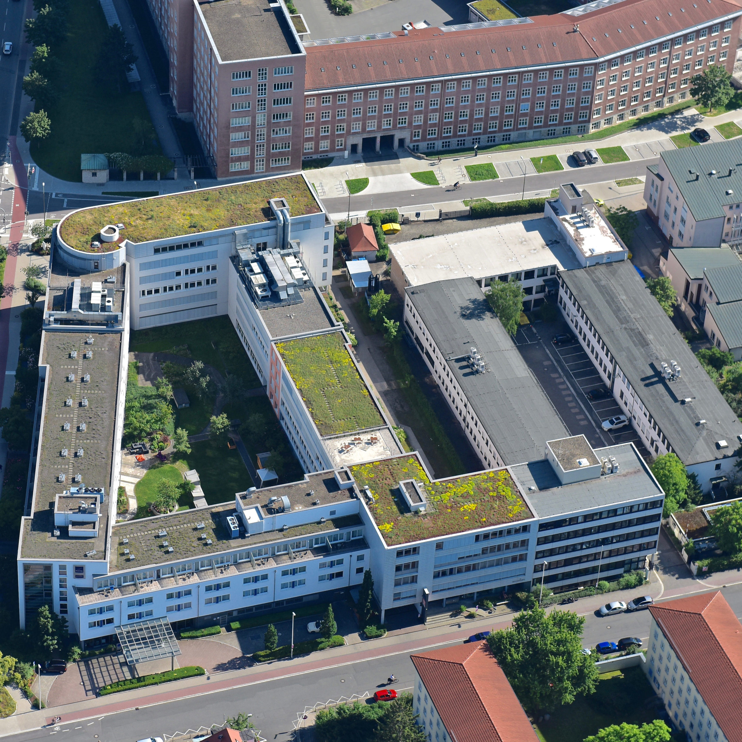 ArtInvest Real Estate Novotel