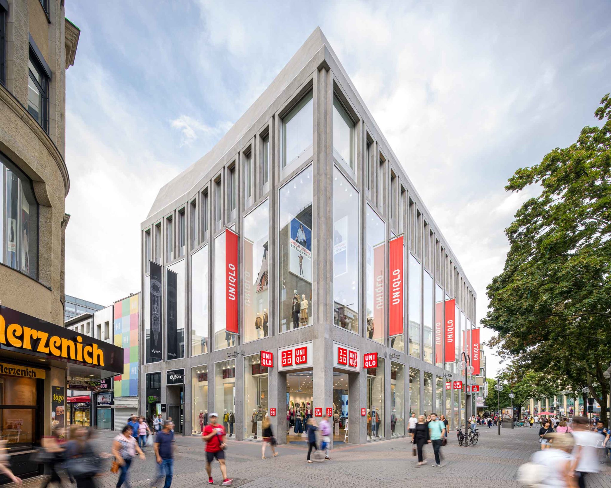 ArtInvest Real Estate 52HI