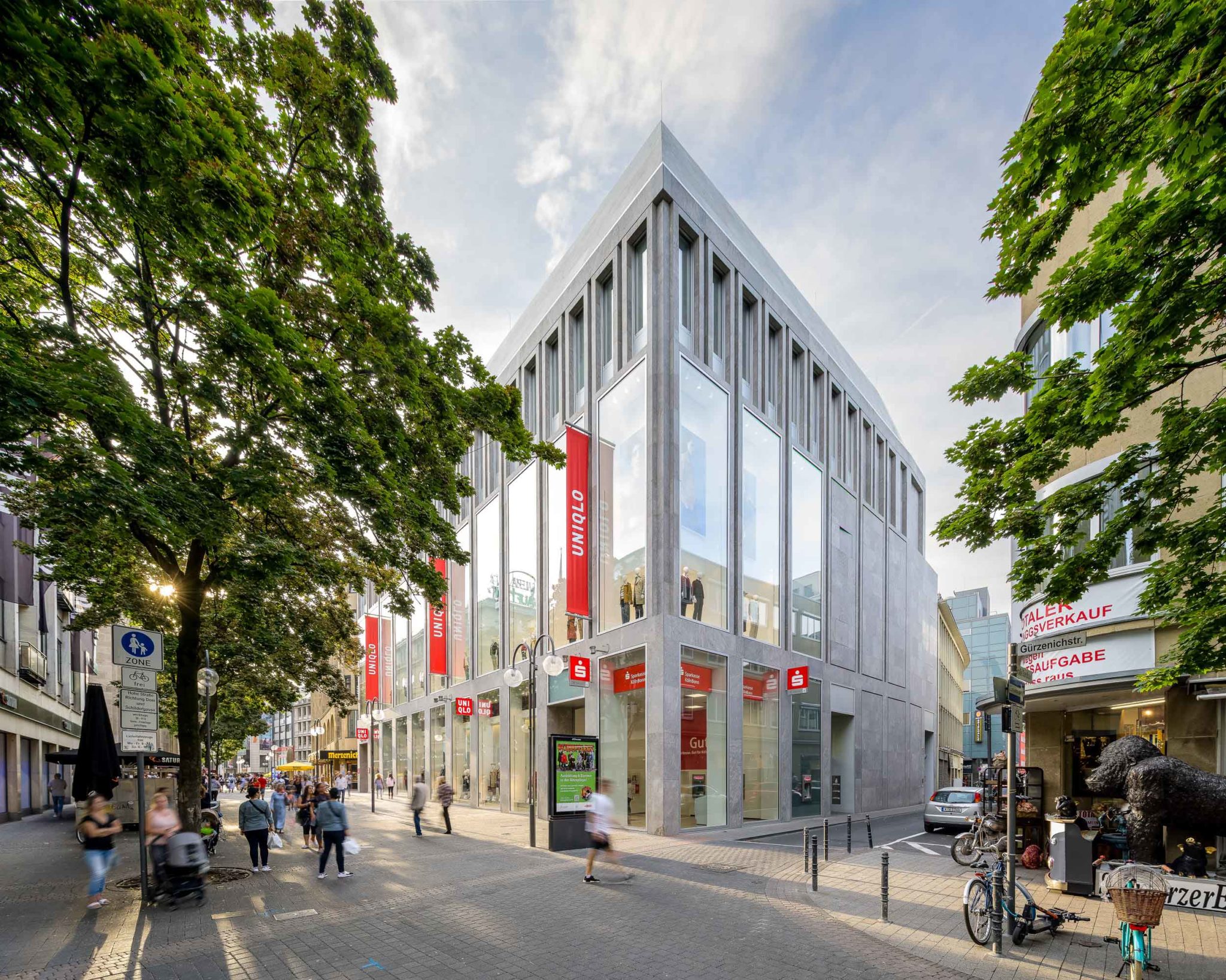 ArtInvest Real Estate 52HI